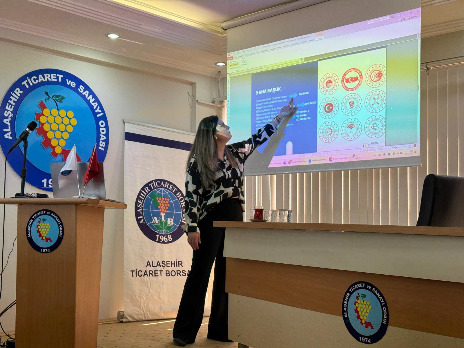 Borsam�z  Ala�ehir'de Ye�il D�n���m Bilgilendirme Semineri ger�ekle�tirdi.