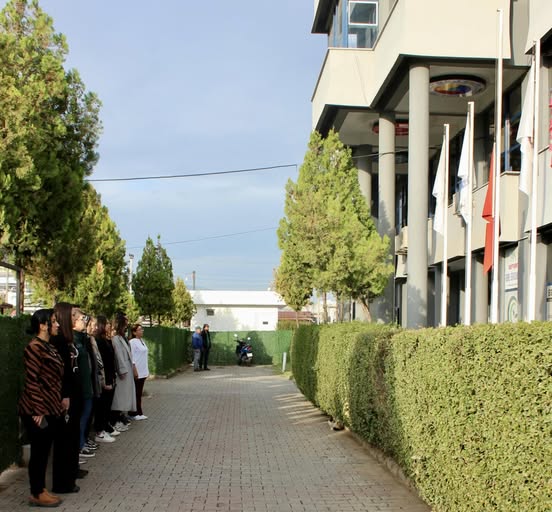 10 kasm da Atamz  Sayg ve zlemle Anyoruz.